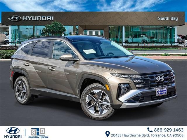 new 2025 Hyundai TUCSON Hybrid car, priced at $31,770