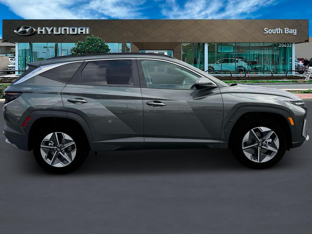 new 2025 Hyundai TUCSON Hybrid car, priced at $36,685