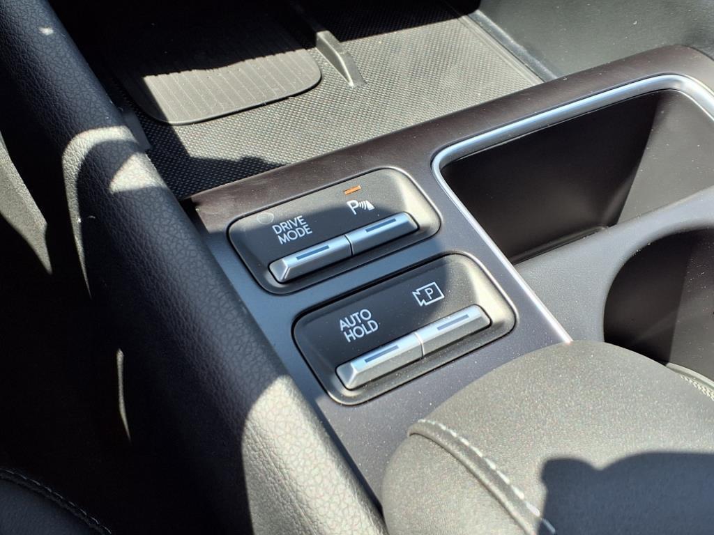 new 2025 Hyundai Sonata Hybrid car, priced at $36,983