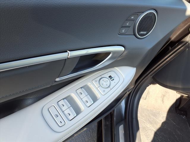 new 2025 Hyundai Sonata Hybrid car, priced at $37,483