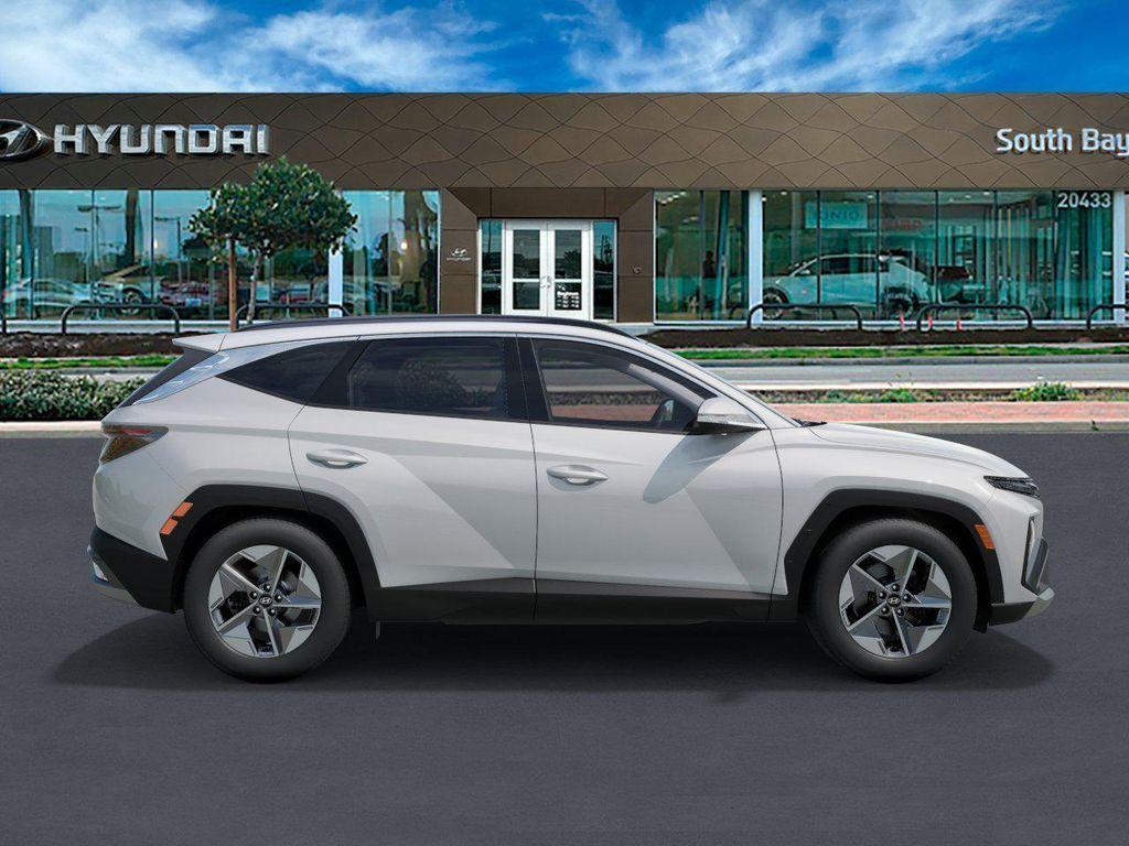 new 2025 Hyundai Tucson Hybrid car, priced at $38,072