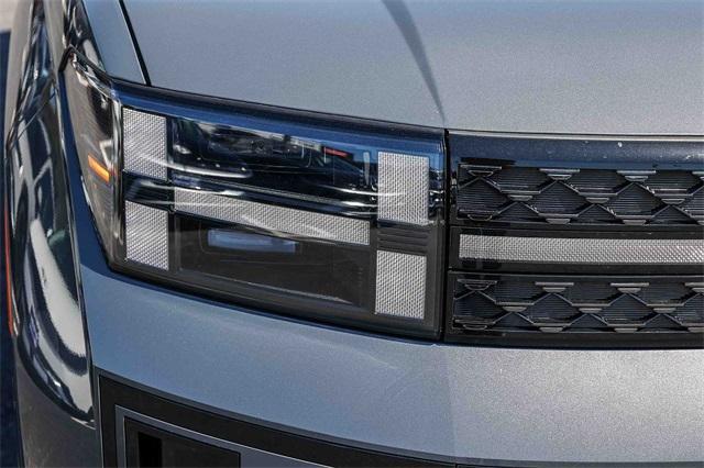 new 2025 Hyundai SANTA FE HEV car, priced at $43,944