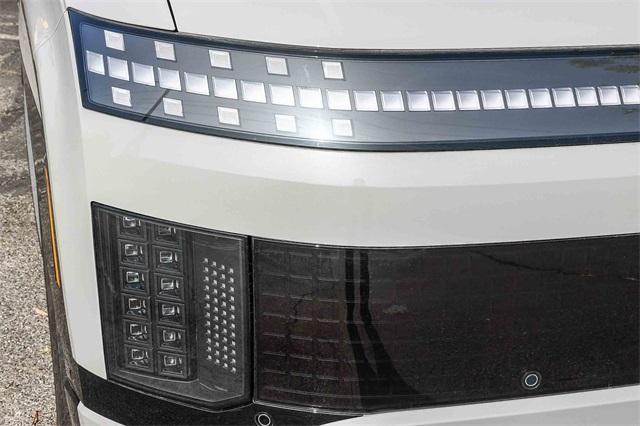 new 2026 Hyundai IONIQ 9 car, priced at $67,250