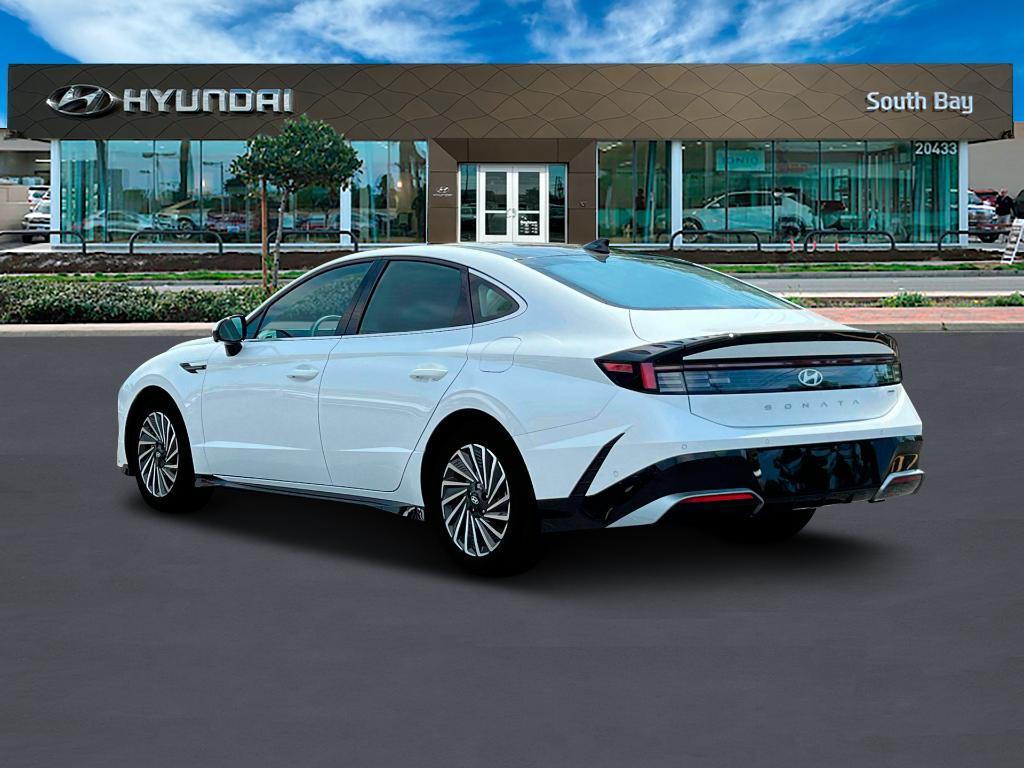 new 2025 Hyundai Sonata Hybrid car, priced at $38,926