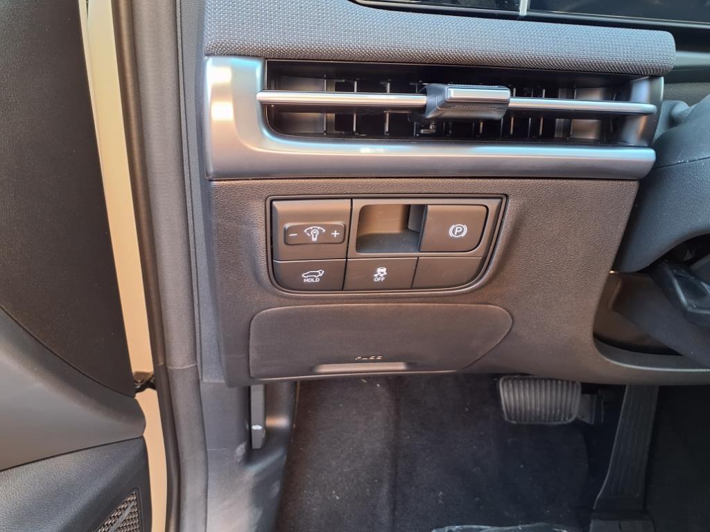 new 2025 Hyundai Tucson car, priced at $38,016