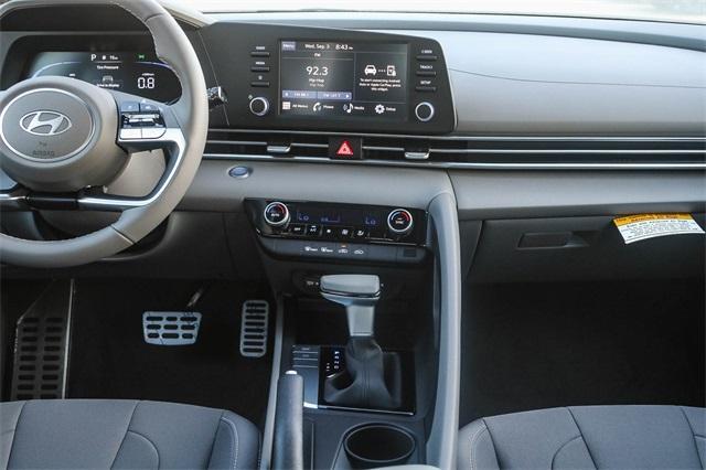 new 2025 Hyundai Elantra car, priced at $20,855