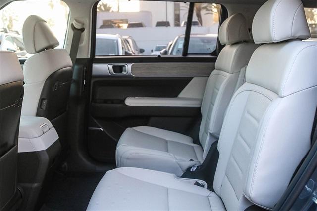 new 2025 Hyundai Santa Fe car, priced at $43,285