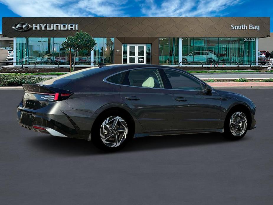 new 2025 Hyundai Sonata car, priced at $32,555