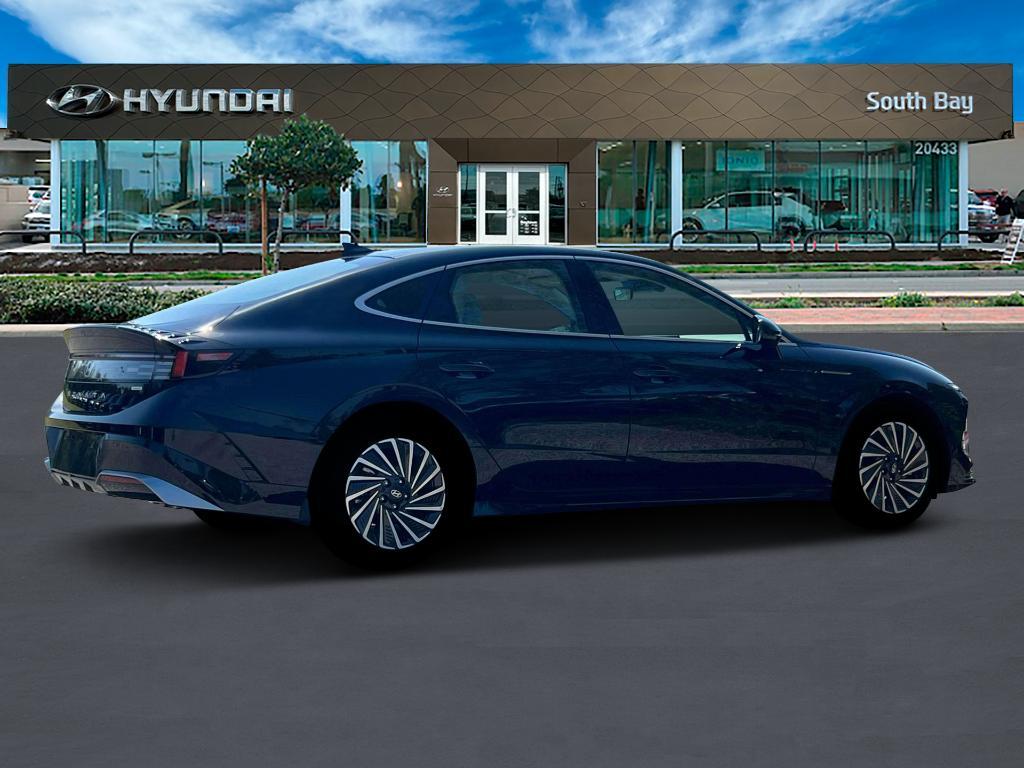 new 2025 Hyundai Sonata Hybrid car, priced at $30,413