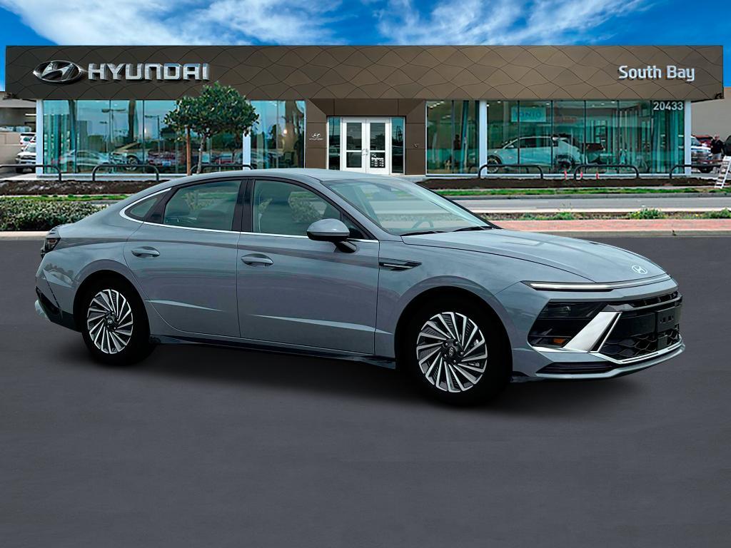 new 2025 Hyundai Sonata Hybrid car, priced at $31,413
