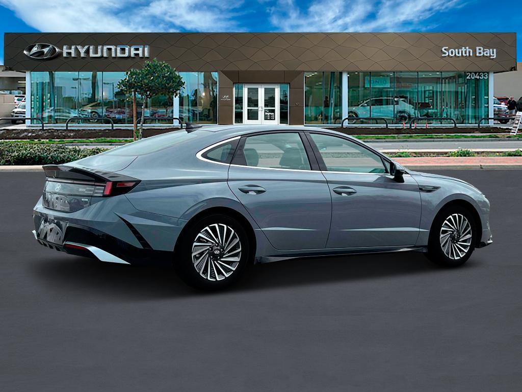 new 2025 Hyundai Sonata Hybrid car, priced at $31,413