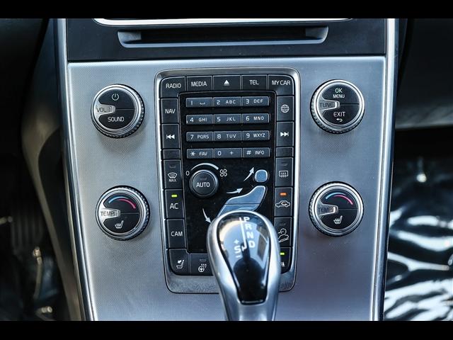 used 2018 Volvo V60 Cross Country car, priced at $14,444