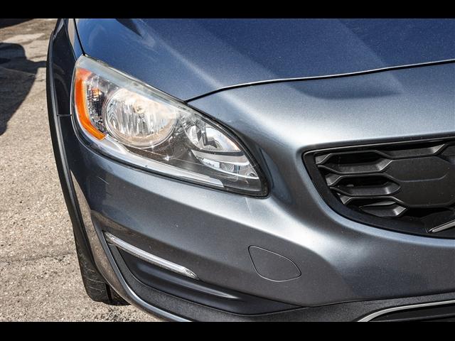 used 2018 Volvo V60 Cross Country car, priced at $14,444