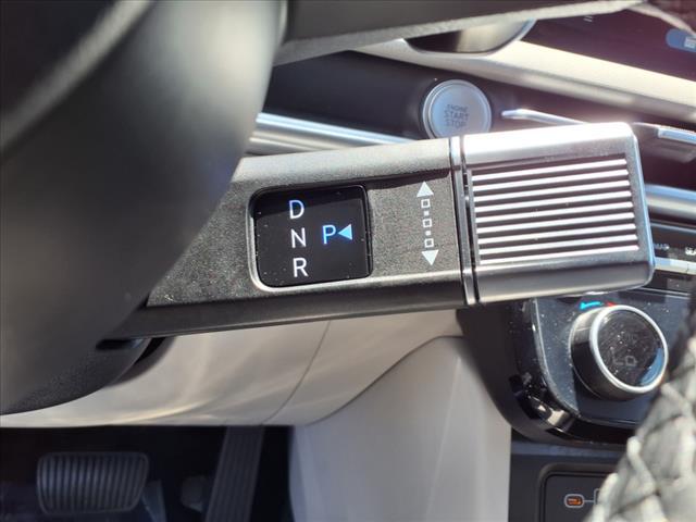 used 2025 Hyundai TUCSON Hybrid car, priced at $33,991