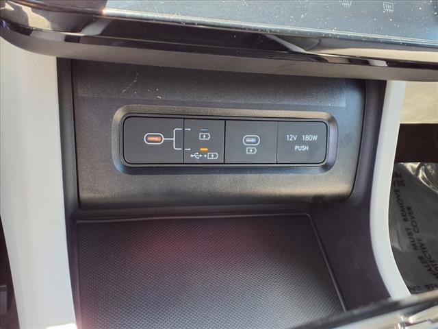 used 2025 Hyundai TUCSON Hybrid car, priced at $33,991