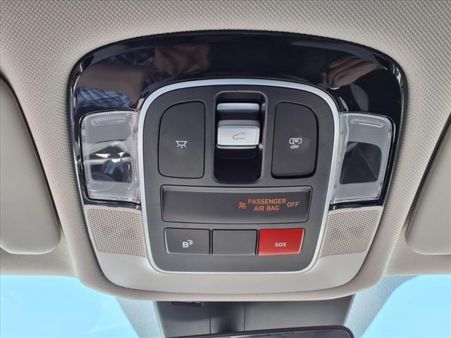 used 2025 Hyundai TUCSON Hybrid car, priced at $33,991