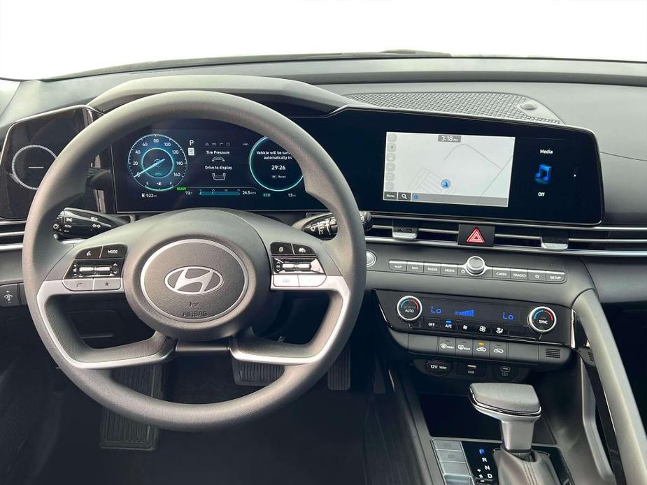 new 2025 Hyundai Elantra HEV car, priced at $28,210