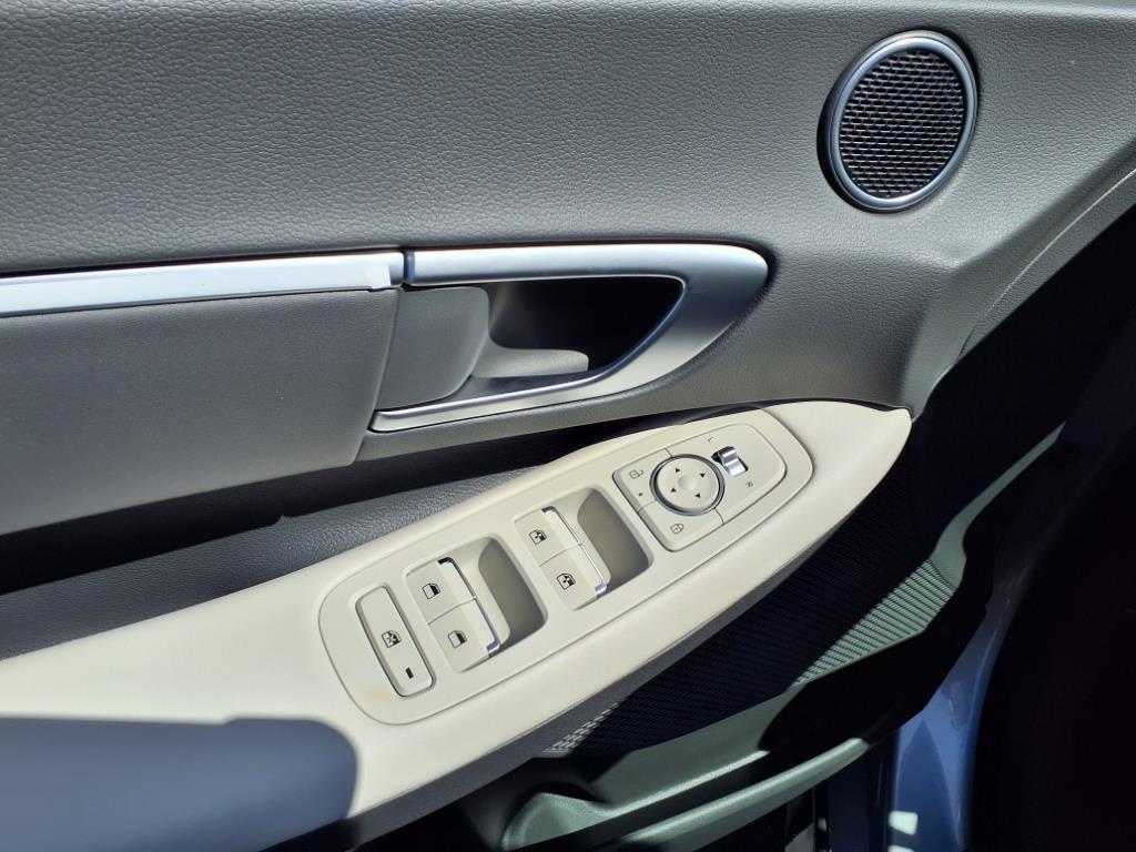 new 2025 Hyundai Sonata car, priced at $27,568