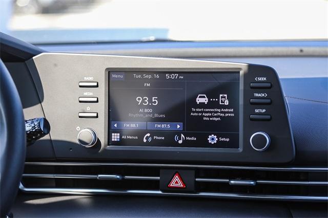 new 2025 Hyundai Elantra car, priced at $19,670