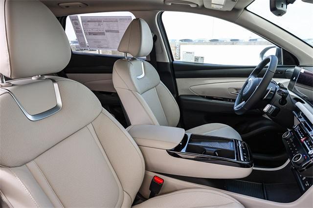 new 2025 Hyundai TUCSON Hybrid car, priced at $35,670