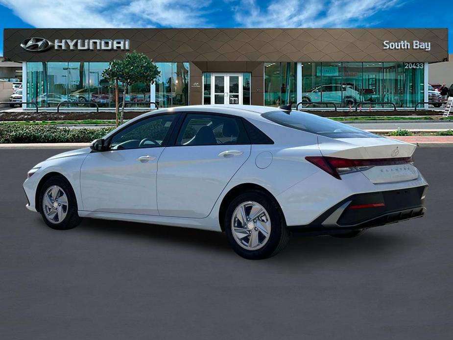 new 2025 Hyundai Elantra car, priced at $23,005