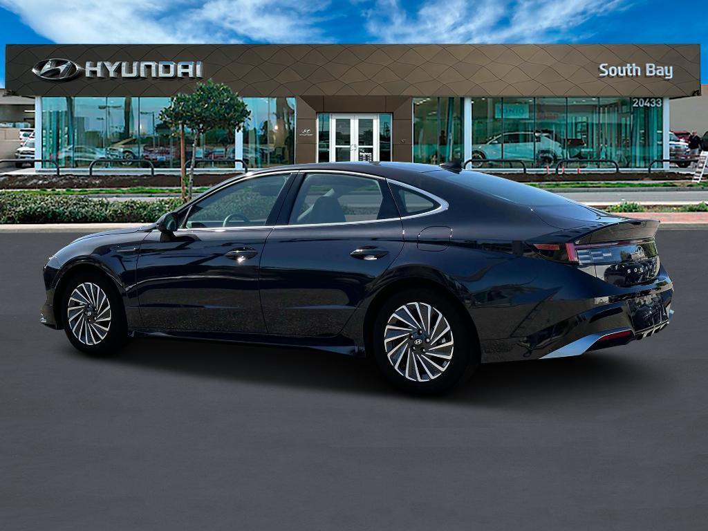 new 2025 Hyundai Sonata Hybrid car, priced at $38,170