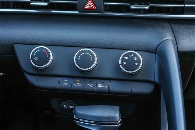 new 2025 Hyundai Elantra car, priced at $19,290