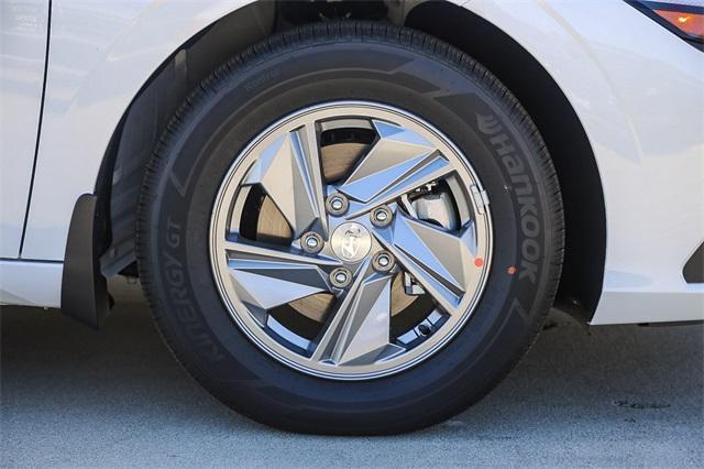 new 2025 Hyundai Elantra car, priced at $19,730