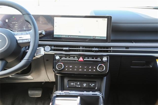 new 2025 Hyundai TUCSON Hybrid car, priced at $36,570