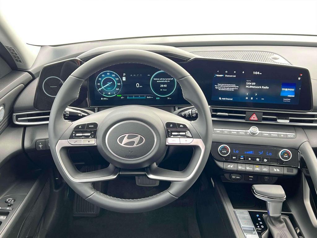 new 2025 Hyundai Elantra HEV car, priced at $31,115