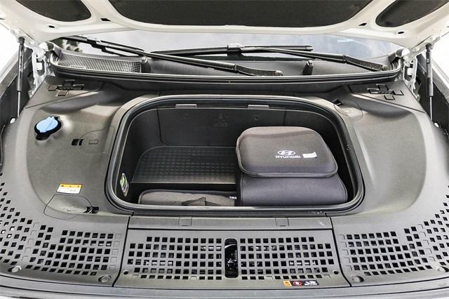 new 2026 Hyundai IONIQ 9 car, priced at $60,770