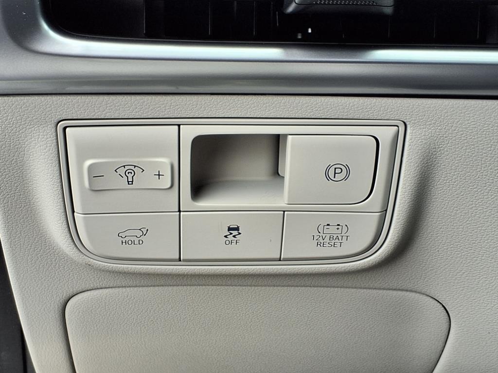 new 2025 Hyundai TUCSON Hybrid car, priced at $36,685