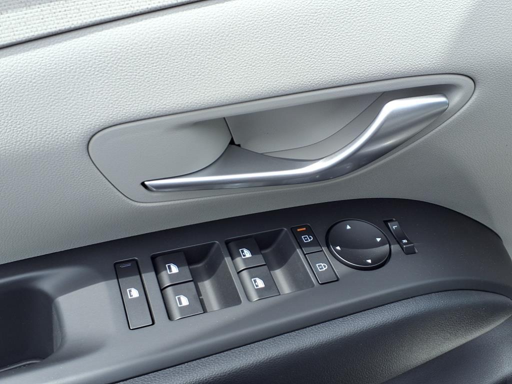 new 2025 Hyundai TUCSON Hybrid car, priced at $36,685