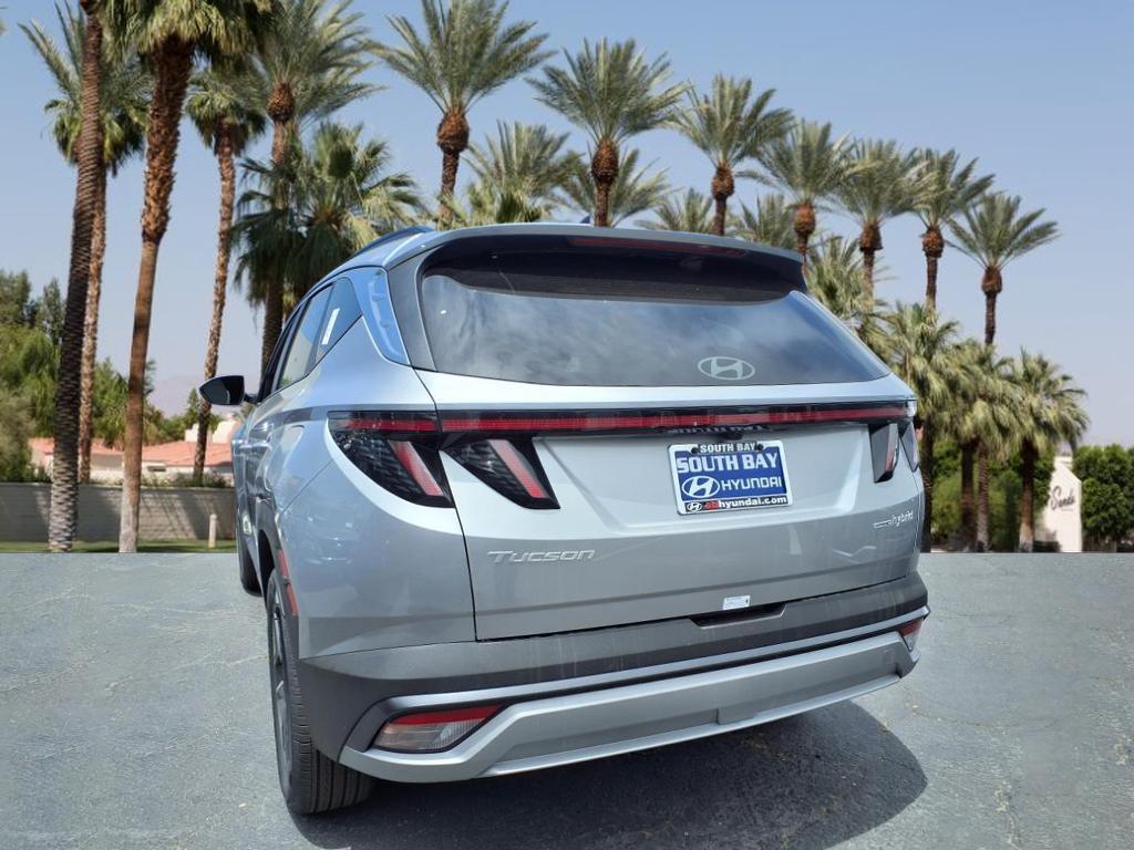 new 2025 Hyundai TUCSON Hybrid car, priced at $36,685