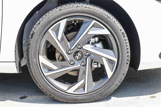 new 2025 Hyundai ELANTRA HEV car, priced at $22,845