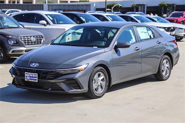 new 2025 Hyundai Elantra car, priced at $19,290