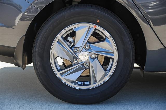 new 2025 Hyundai Elantra car, priced at $19,290