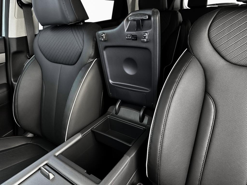 new 2025 Hyundai Palisade car, priced at $43,579