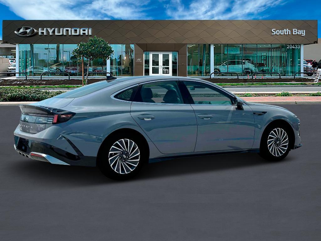 new 2025 Hyundai Sonata Hybrid car, priced at $37,638