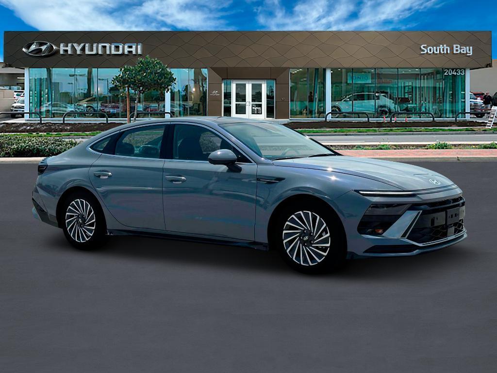 new 2025 Hyundai Sonata Hybrid car, priced at $37,638