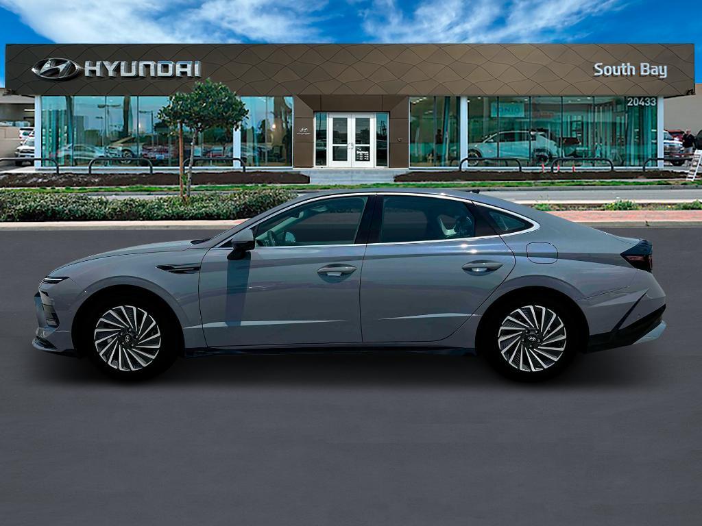 new 2025 Hyundai Sonata Hybrid car, priced at $37,638