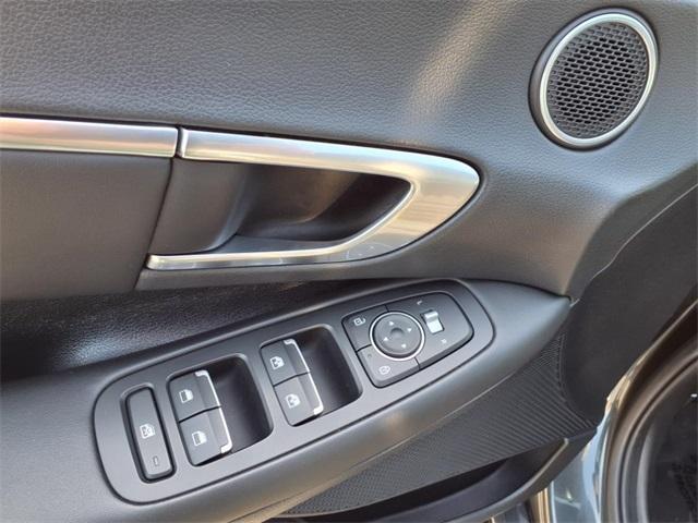 used 2022 Hyundai Sonata car, priced at $20,992