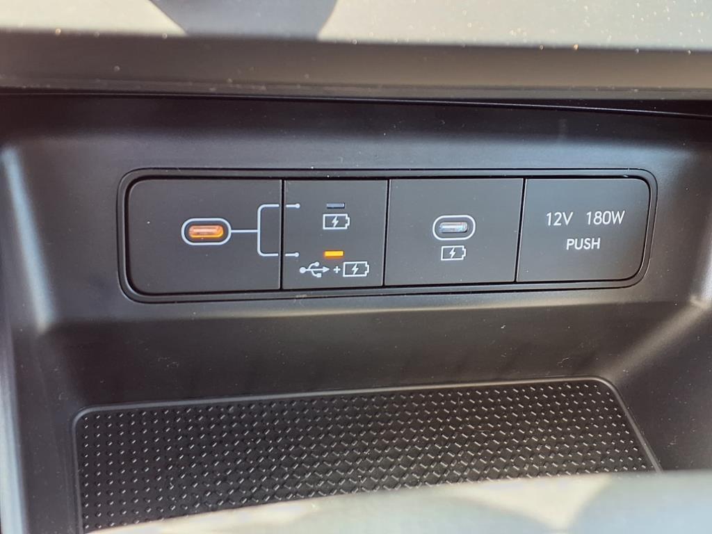 new 2025 Hyundai Tucson car, priced at $28,354