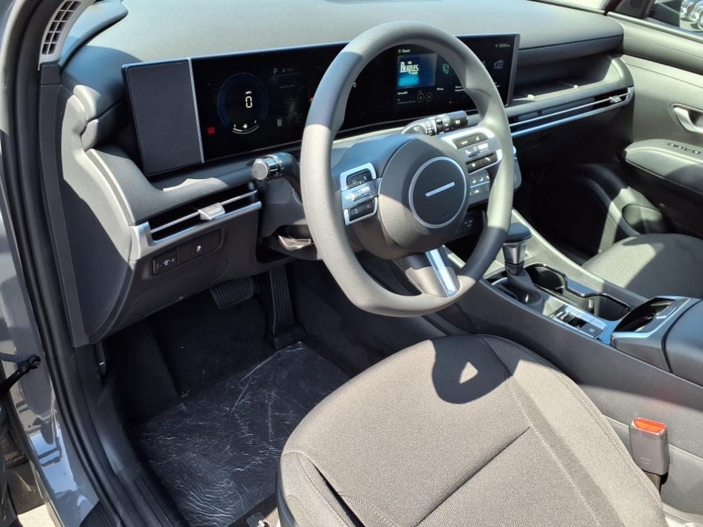 new 2025 Hyundai Tucson car, priced at $28,354
