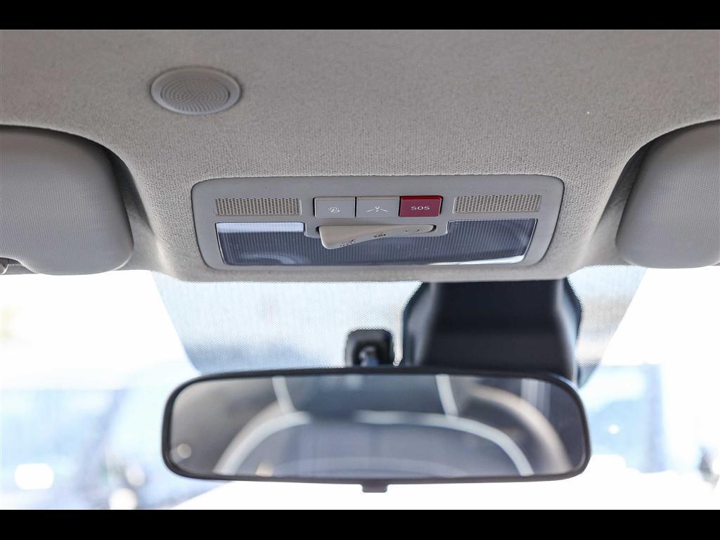 new 2025 Hyundai Venue car, priced at $25,125