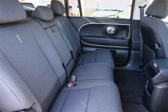 new 2026 Hyundai IONIQ 9 car, priced at $63,080