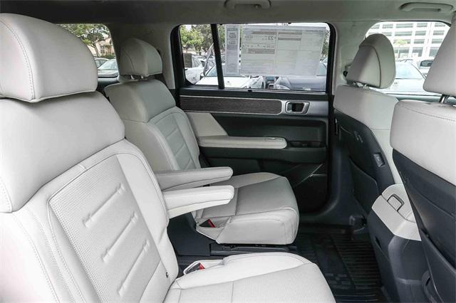 new 2025 Hyundai Santa Fe car, priced at $42,745