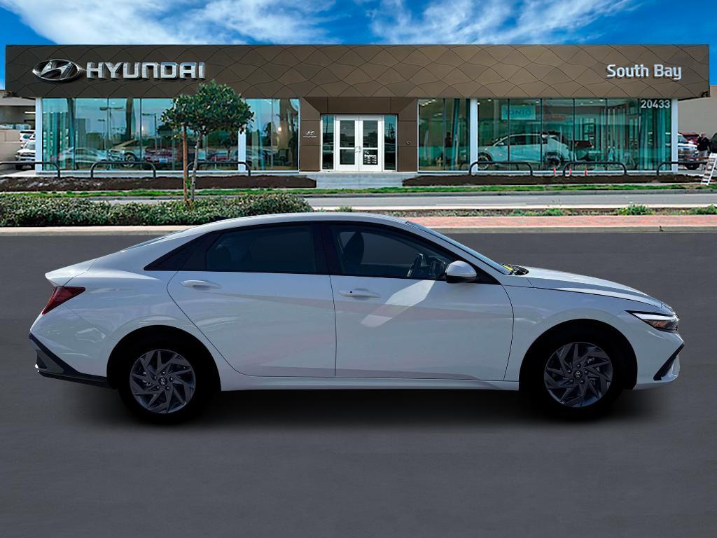 new 2026 Hyundai ELANTRA HEV car, priced at $27,178