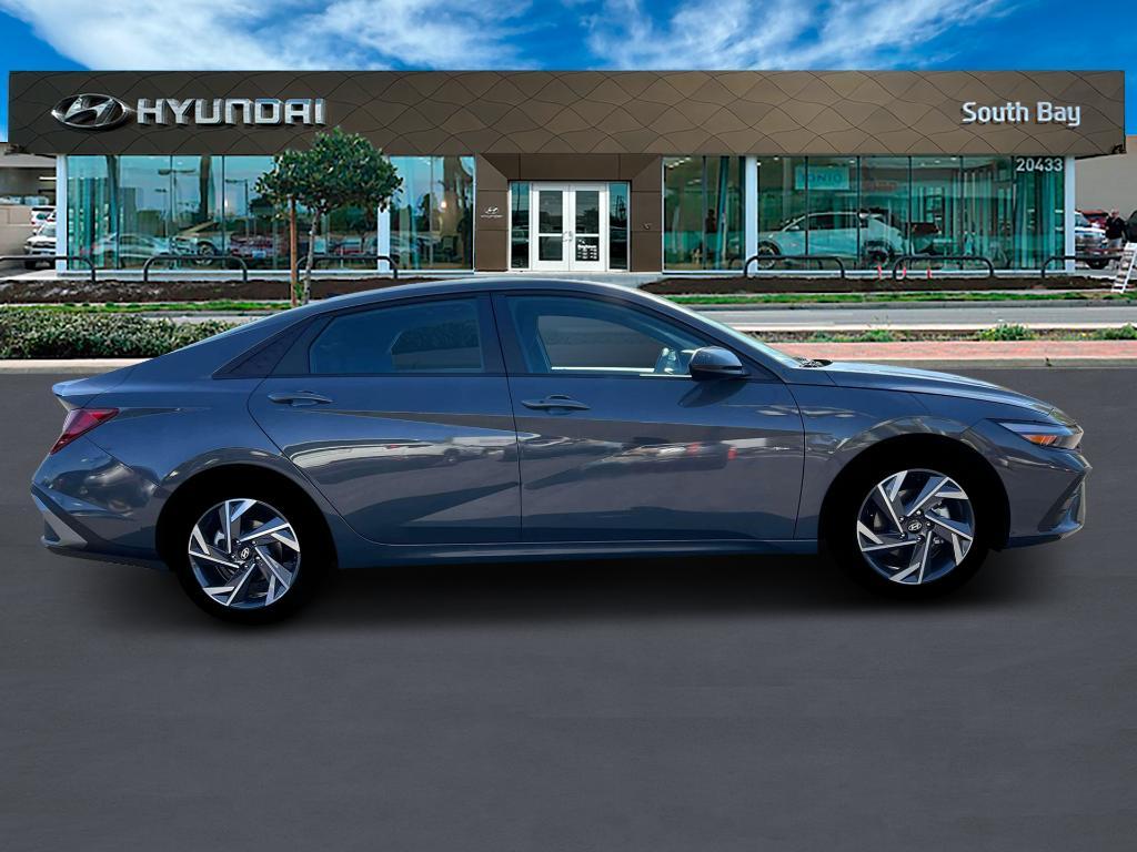 new 2025 Hyundai Elantra car, priced at $22,537