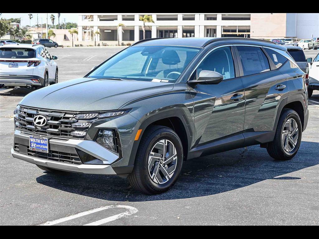 new 2025 Hyundai TUCSON Hybrid car, priced at $30,730